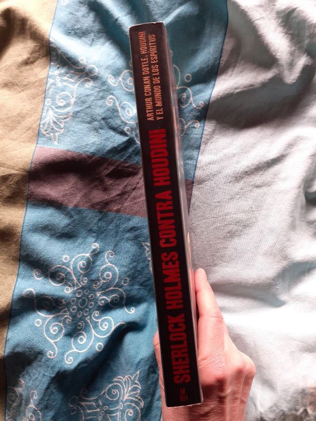 1ed., Sherlock Holmes contra Houdini