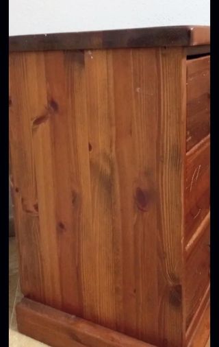CÓMODA MADERA 5 CAJONES. MUCHA CAPACIDAD 