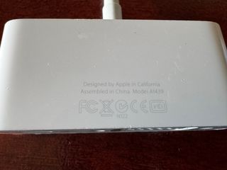 Apple Adaptador Lightning a VGA - MD825ZM/A
