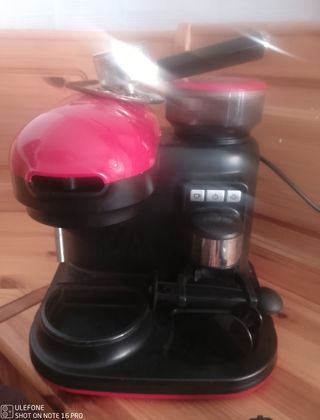 Macchina caffè espresso macinacaffè