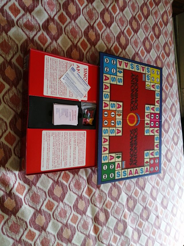 Juego de sinonimos y antonimos