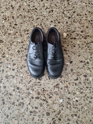 Zapatos casual de mujer, marca Clarks talla 39 
