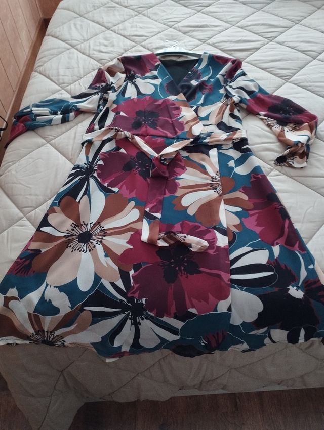 Vestido midi .talla 40- 42