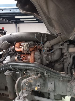 Piezas camión DAF XF 106 .800000km