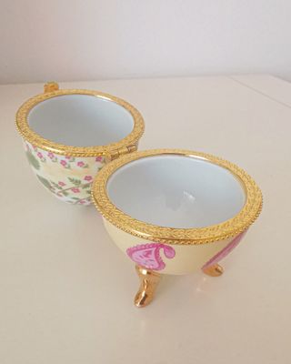 Scatolina a forma di uovo