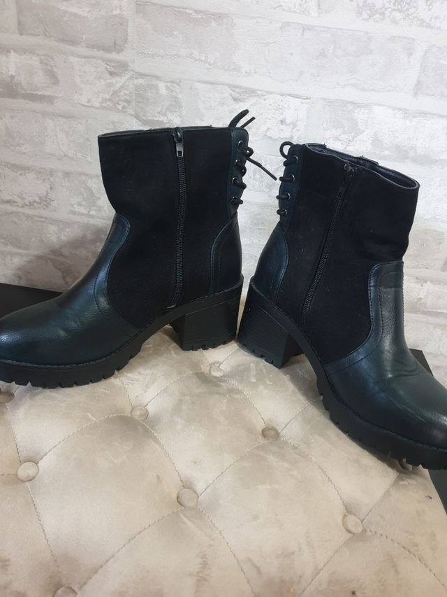 Botas talla 38 botines