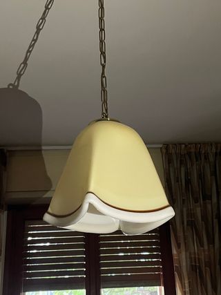 Lampadario anni 50/60 vetro opalino