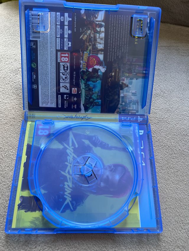 cyberpunk 2077 caja vacia 