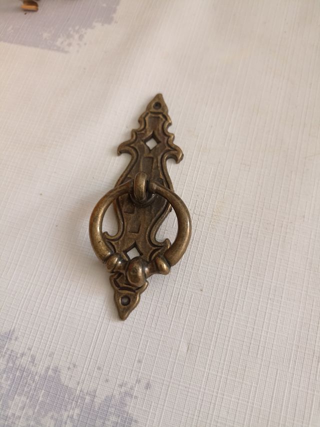 11 Tiradores estilo antiguo