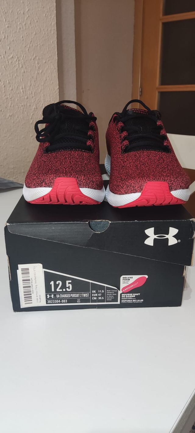 Sapatilhas Under Armour Tamanho 47