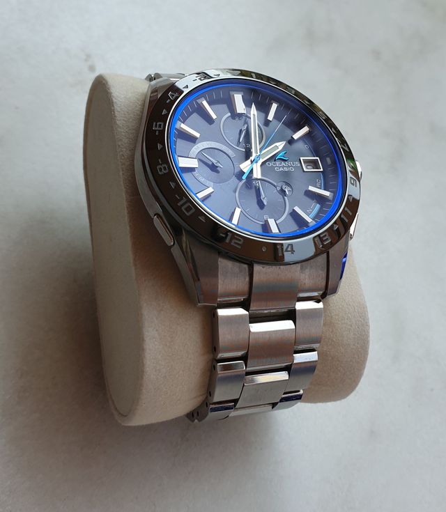 Reloj Solar radiocontrolado Casio Oceanus