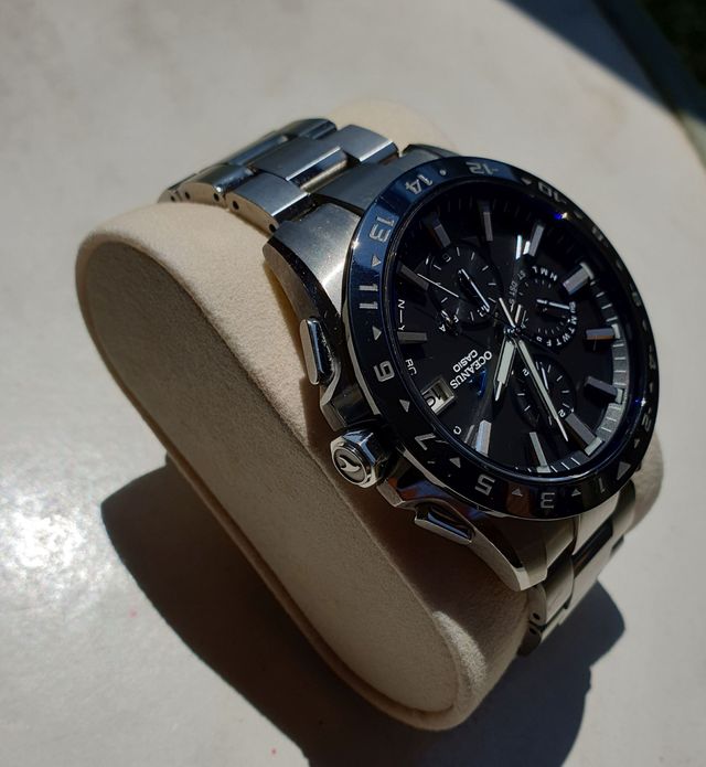 Reloj Solar radiocontrolado Casio Oceanus