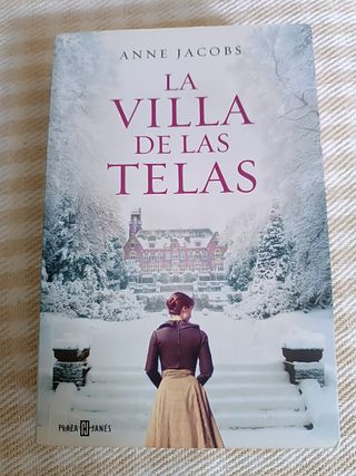 Libro la villa de las telas