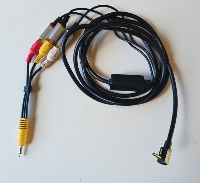 AV Audio Video RCA para PSP