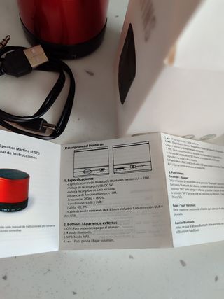 Altavoz bluetooth radio MP3 USB nuevo en su caja