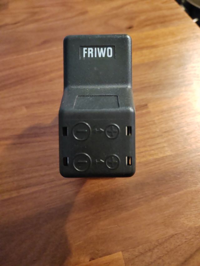 Carica pile ricaricabili