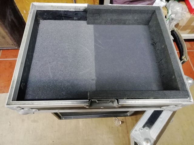 Rack profissional para material