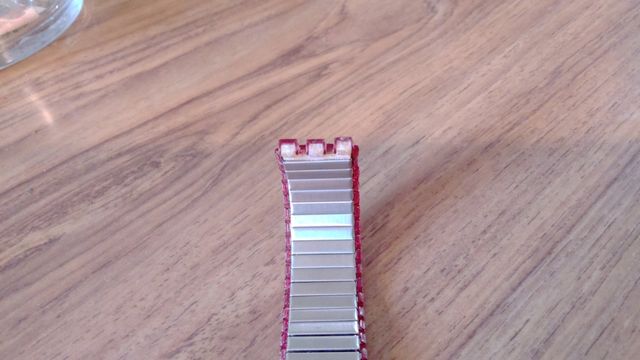 Cinturini in acciaio estensibili Swatch