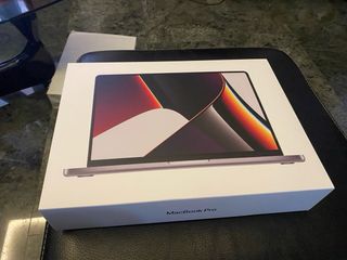 Caja MacBook Pro 14’