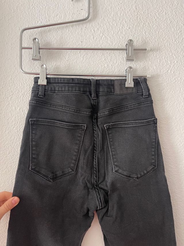 Pantalón vaquero de Bershka