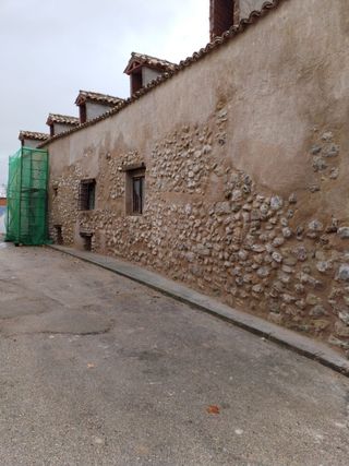 Construcciones y reformas,A.G.J.CUENCA. 