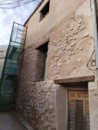 Construcciones y reformas,A.G.J.CUENCA. 