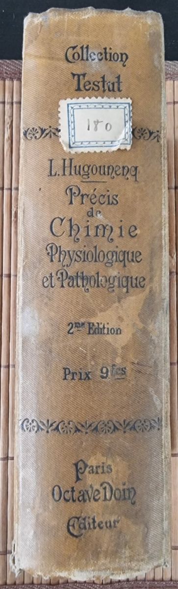 Libro de medicina en francés