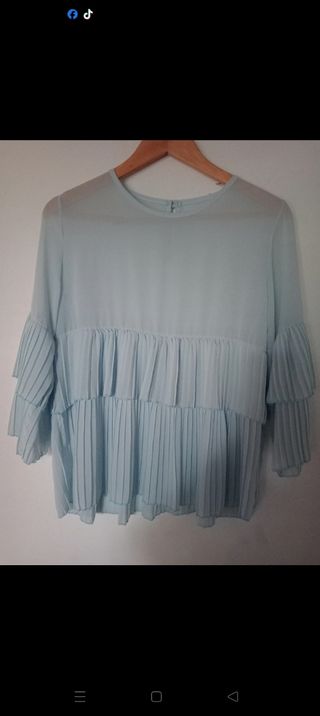 Blusa con volantes 