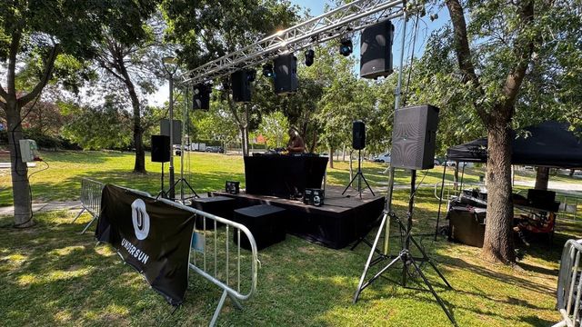 Tecnico de sonido/dj/iluminacion