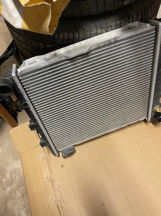 Radiador agua refrigerante Mercedes W124