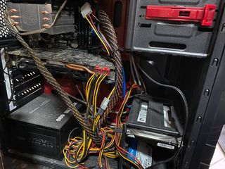 PC gaming entera i7 7700 1660ti 16GB RAM