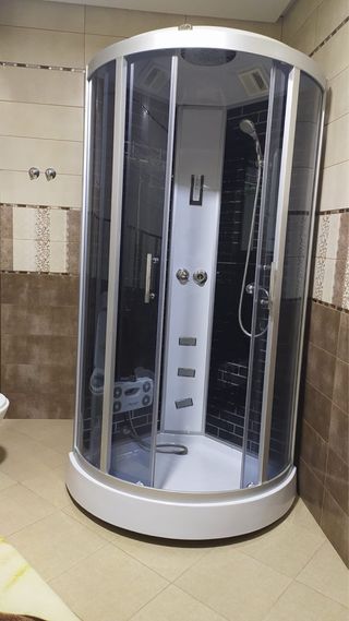 Electricista y fontanero