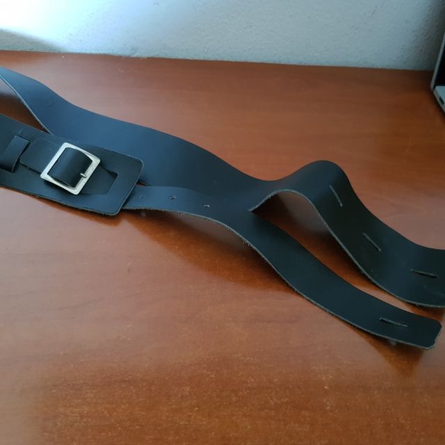 Correa cuero guitarra bajo