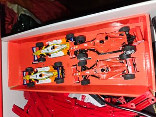 2 Scalextric Compact 1 :43