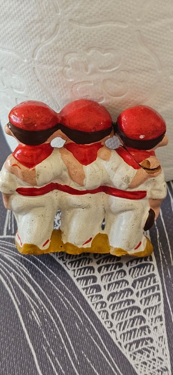 FIGURA DE TERRACOTA  PAMPLONA