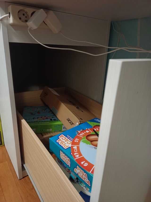 Escritorio para dormitorio