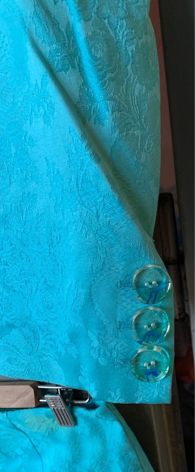 Tailleur con gonna azzurro