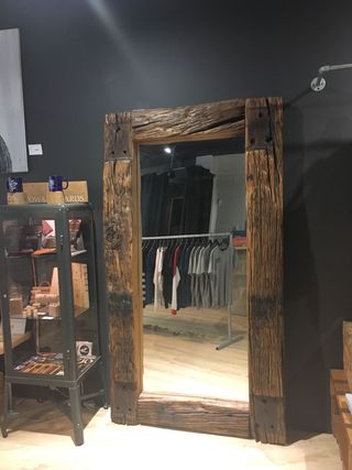 MOBILIARIO COMERCIO HOSTELERIA NEGOCIOS