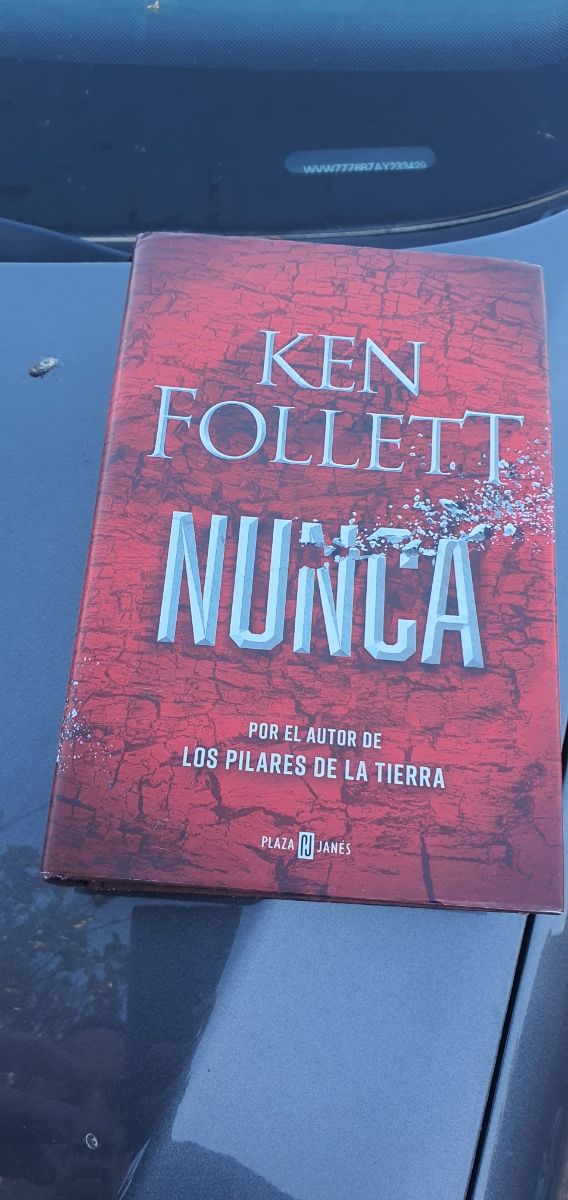 NUNCA ,de Ken Follet