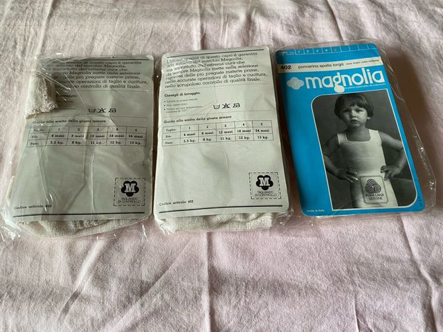 neonato 3 camicette/pancerine in lana Magnolia