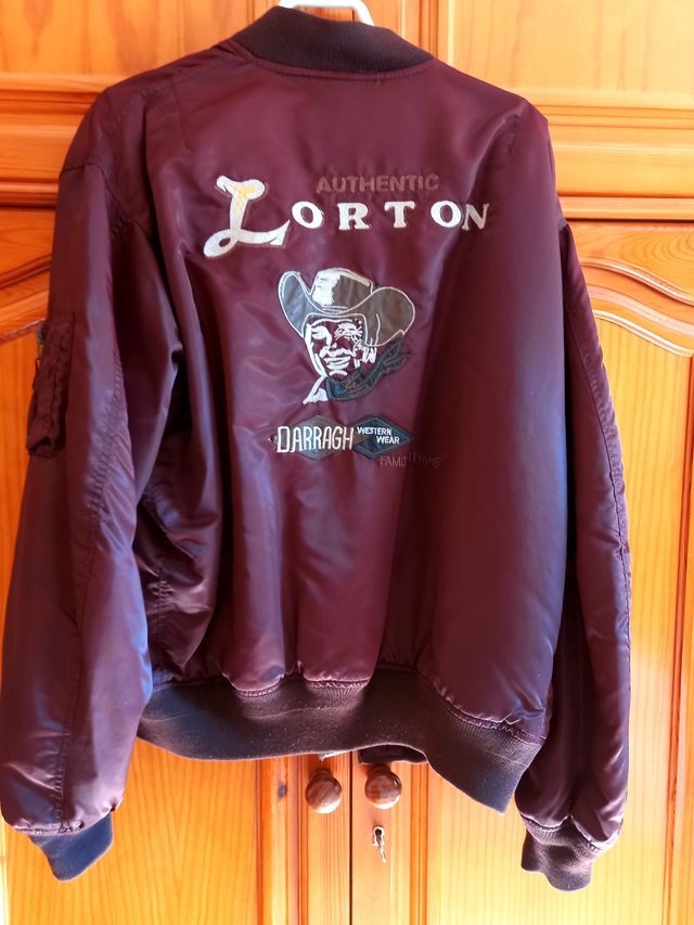 Cazadora bomber hombre -oversize- color Burgundy