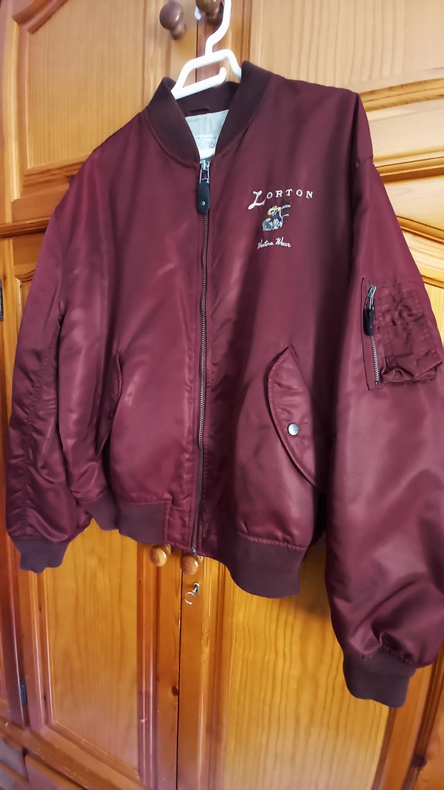 Cazadora bomber hombre -oversize- color Burgundy