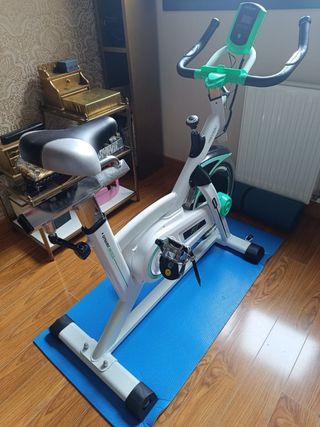 Bicicleta spinning Cecotec