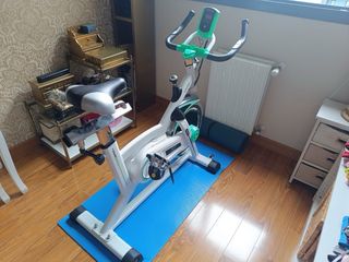 Bicicleta spinning Cecotec