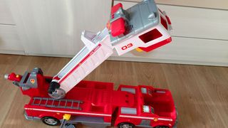 Camión bomberos Marshall