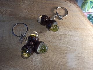 llavero bellotas de la suerte