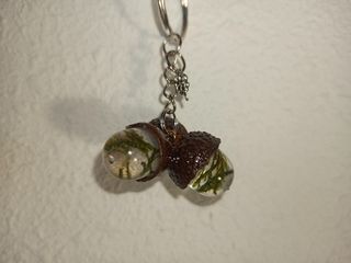 llavero bellotas de la suerte