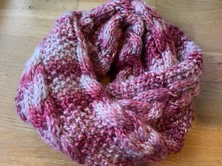 Cuello bujanda mujer