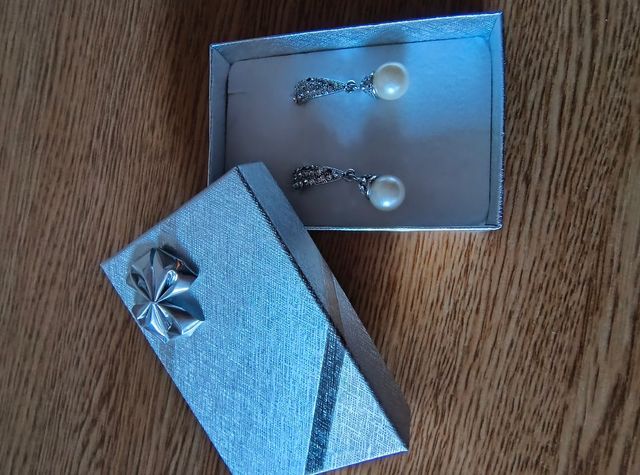 Pendientes bisutería