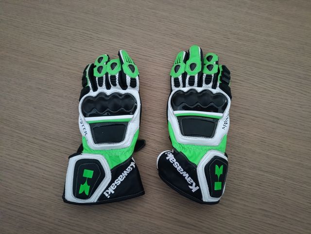 Guantes de moto